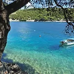 Gorgeous In With House Sea View Apartament