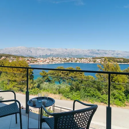 Gorgeous In With House Sea View Apartament *